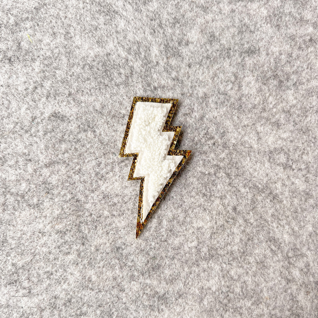 Lightening Bolt Fluffy Embroidery Patch, Harry Potter, thunderstruck patch, white tigers patch, Fluffy Chenille patch