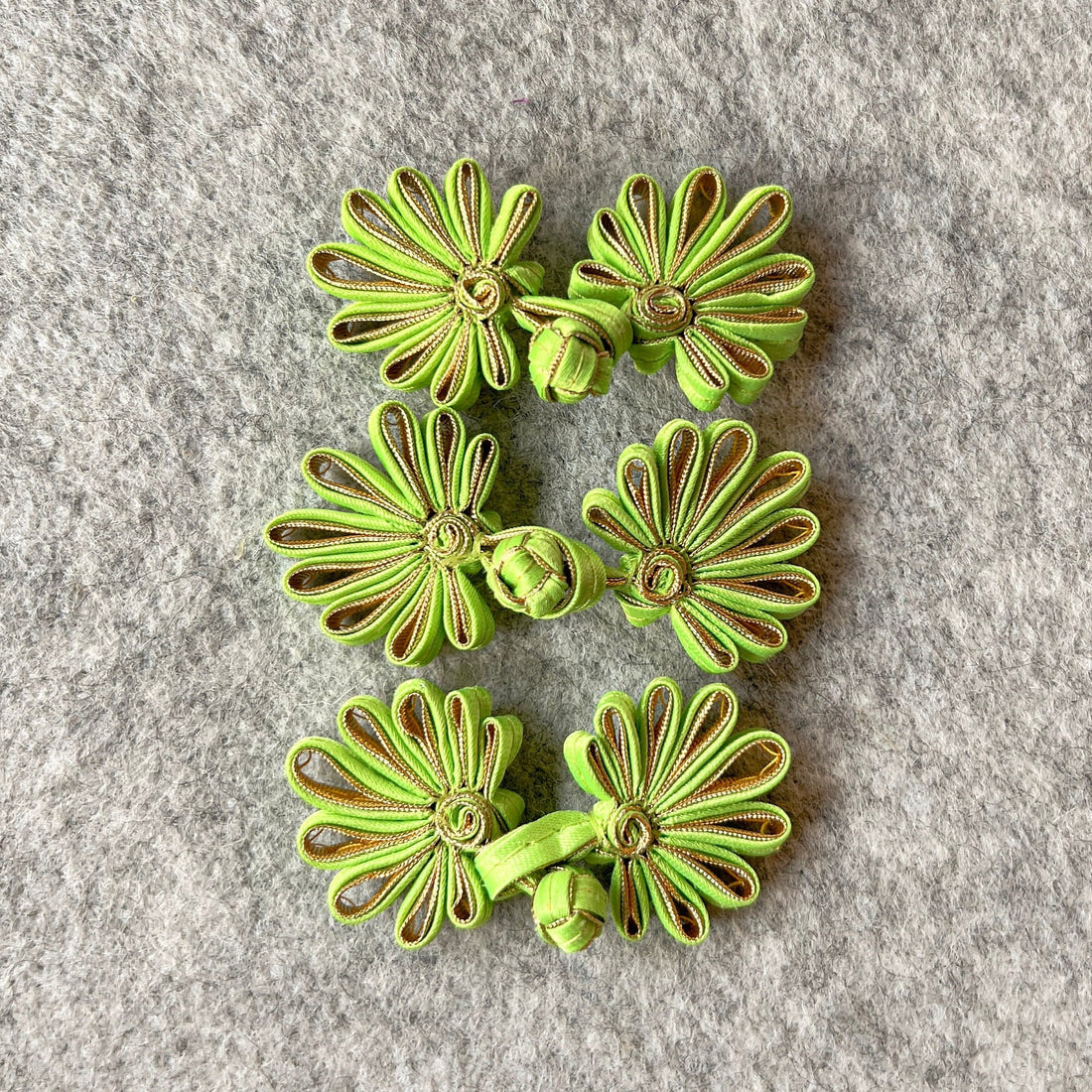 Flower Button (Lime Green, Set of 2) Cheongsam Pankou Button Qipao Decorative Fastener, DIY, Frog Closure button, Chinese Button