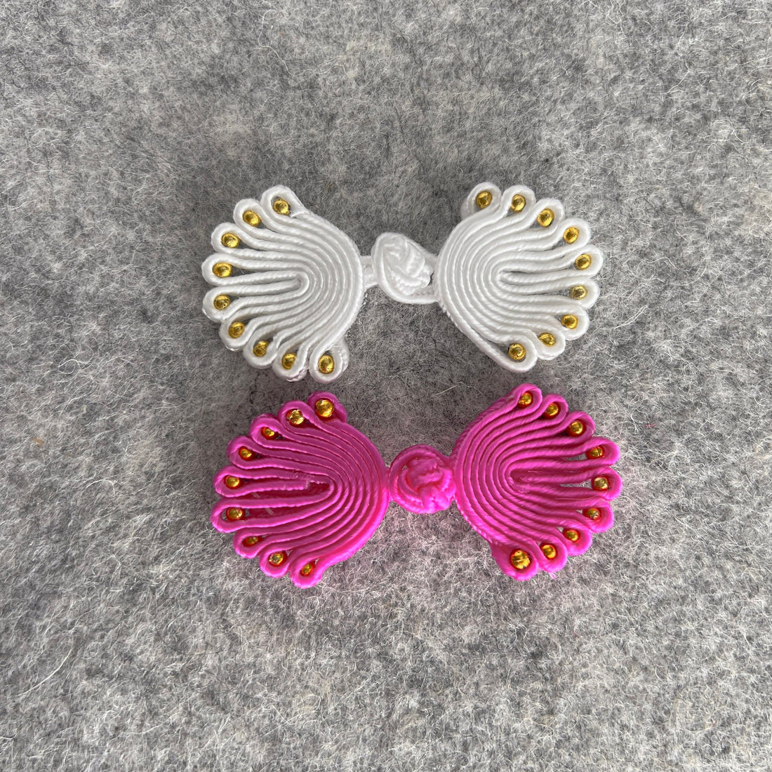 Fancy Ribbon Button (White, Set of 2) Qipao Pankou Cheongsam Decorative Closure, Hand tied buttons, buttons from China