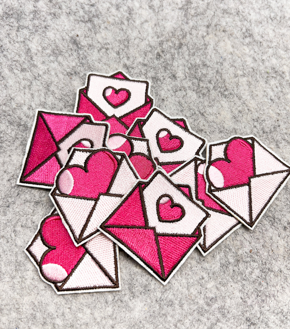 Heart Envelope Patch - light pink